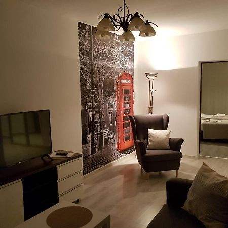 ليجنيكا Kaja Apartamenty المظهر الخارجي الصورة