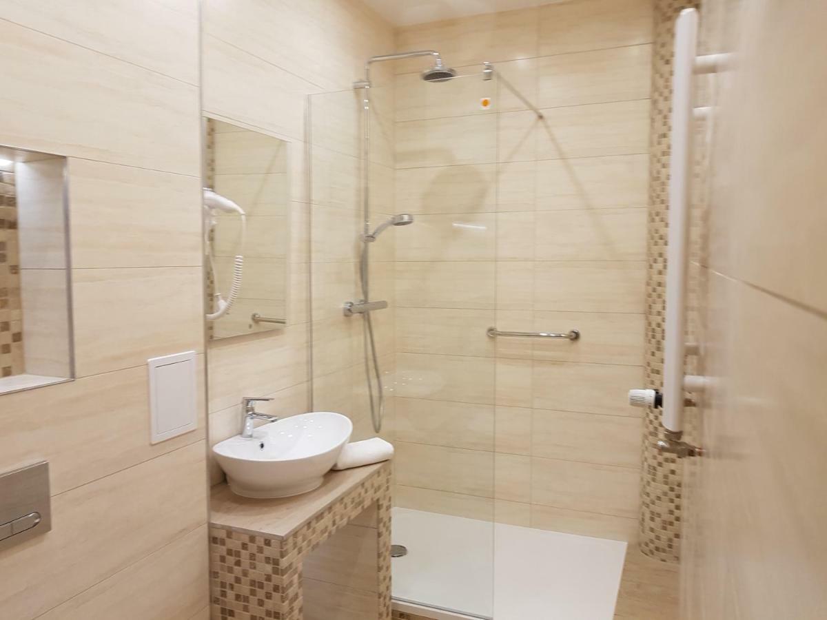 ليجنيكا Kaja Apartamenty المظهر الخارجي الصورة