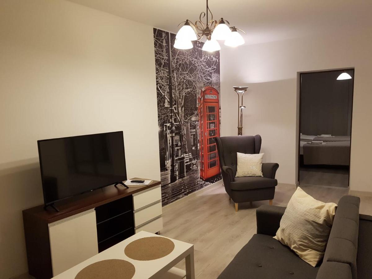 ليجنيكا Kaja Apartamenty المظهر الخارجي الصورة